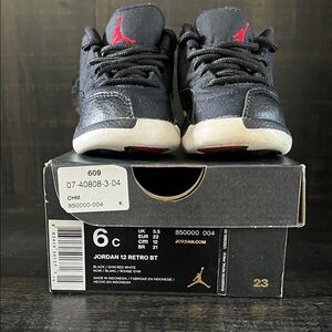 Jordan Kids Black and Red Sneakers